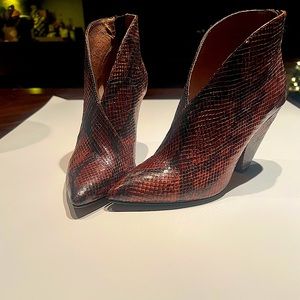 Chinese Laundry Booties